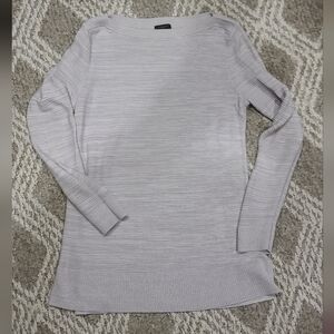 Ann Taylor Light Gray Crew Neck Sweater